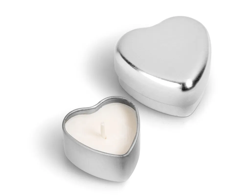 Hearts-On-Fire Candle - Silver